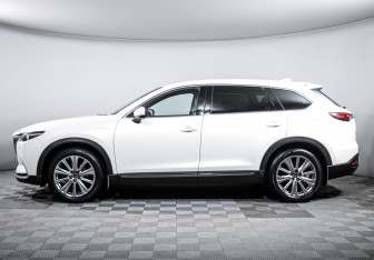 Подержанный автомобиль Mazda CX-9 2021 года (8 фото)