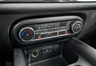 Подержанный автомобиль Chery Tiggo 4 2022 года (21 фото)