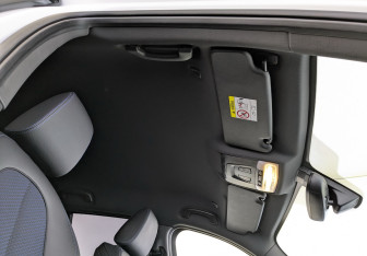 Подержанный автомобиль BMW X1 2021 года (22 фото)