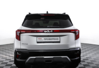 Подержанный автомобиль Kia Seltos 2024 года (6 фото)