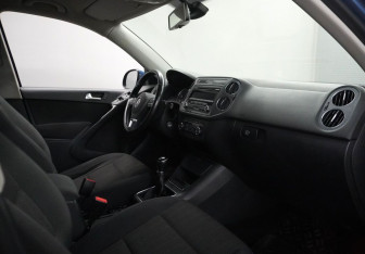 Подержанный автомобиль Volkswagen Tiguan 2014 года (10 фото)