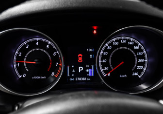 Подержанный автомобиль Mitsubishi ASX 2011 года (9 фото)