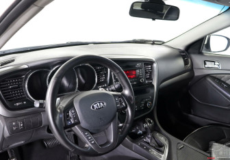 Подержанный автомобиль Kia Optima Sedan 2013 года (9 фото)