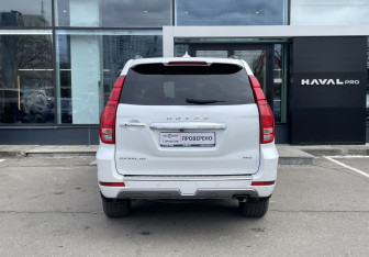 Подержанный автомобиль Haval H9 2022 года (6 фото)