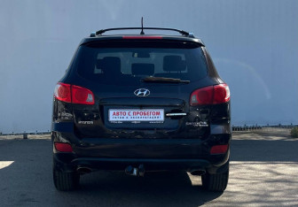 Подержанный автомобиль Hyundai Santa Fe 2007 года (6 фото)