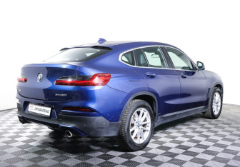 Подержанный автомобиль BMW X4 2019 года (5 фото)