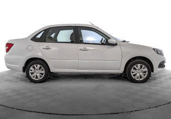 Подержанный автомобиль LADA (ВАЗ) Granta Sedan 2023 года (4 фото)