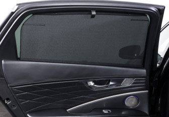 Подержанный автомобиль Kia K900 2020 года (14 фото)