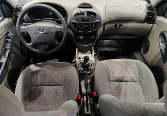 Подержанный автомобиль LADA (ВАЗ) Kalina Sedan 2008 года (10 фото)