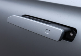 Подержанный автомобиль Chery Tiggo 9 2024 года (17 фото)