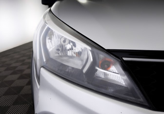 Подержанный автомобиль Kia Rio Hatchback 2021 года (17 фото)