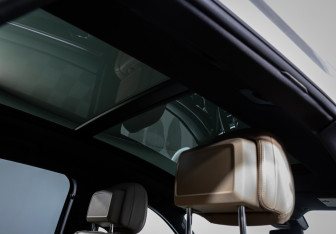 Подержанный автомобиль Porsche Macan 2019 года (20 фото)