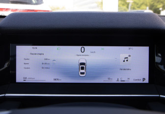 Подержанный автомобиль Geely Preface 2024 года (9 фото)