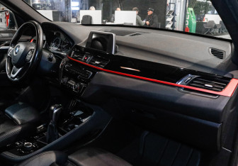 Подержанный автомобиль BMW X1 2016 года (7 фото)