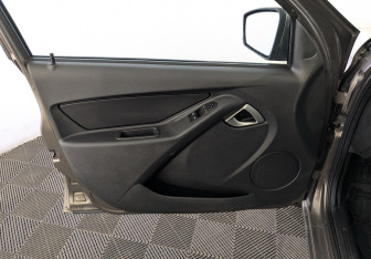 Подержанный автомобиль LADA (ВАЗ) Granta Sedan 2022 года (19 фото)