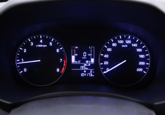 Подержанный автомобиль Hyundai Creta 2017 года (12 фото)