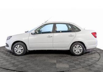 Подержанный автомобиль LADA (ВАЗ) Granta Sedan 2023 года (8 фото)