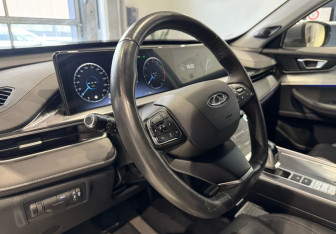 Подержанный автомобиль Chery Tiggo 7 Pro Max 2023 года (13 фото)