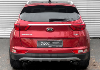 Подержанный автомобиль Kia Sportage 2016 года (6 фото)