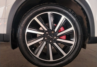 Подержанный автомобиль Jaecoo J7 2023 года (19 фото)