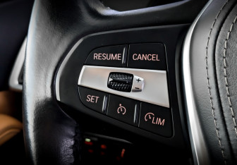 Подержанный автомобиль BMW X5 2020 года (30 фото)