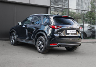Подержанный автомобиль Mazda CX-5 2021 года (6 фото)