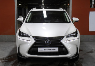 Подержанный автомобиль Lexus NX 2015 года (2 фото)