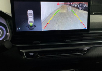 Подержанный автомобиль Geely Emgrand 2024 года (13 фото)