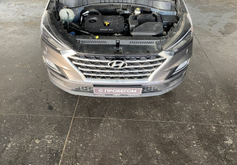 Подержанный автомобиль Hyundai Tucson 2019 года (18 фото)