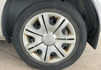 Подержанный автомобиль Skoda Fabia Hatchback 2011 года (20 фото)