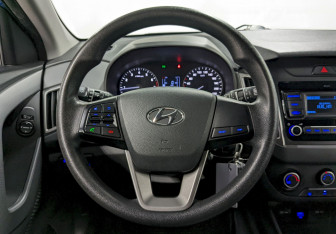 Подержанный автомобиль Hyundai Creta 2020 года (24 фото)