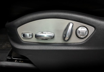 Подержанный автомобиль Porsche Macan 2015 года (21 фото)