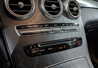 Подержанный автомобиль Mercedes-Benz GLC Coupe 2019 года (21 фото)