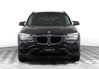 Подержанный автомобиль BMW X1 2012 года (2 фото)