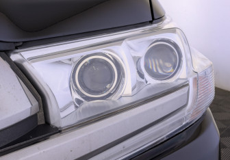 Подержанный автомобиль Toyota Land Cruiser Suv 2017 года (11 фото)