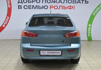 Подержанный автомобиль Mitsubishi Lancer Sedan 2007 года (5 фото)