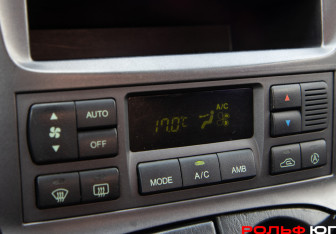 Подержанный автомобиль Hyundai Sonata 2008 года (16 фото)