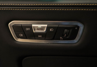 Подержанный автомобиль BMW X6 M 2021 года (10 фото)