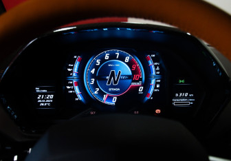 Подержанный автомобиль Lamborghini Aventador Coupe 2017 года (10 фото)