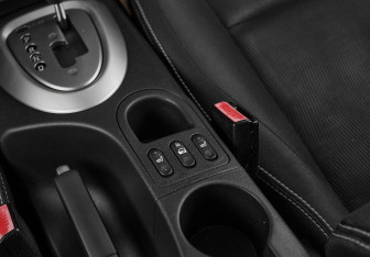 Подержанный автомобиль Nissan Qashqai 2012 года (13 фото)