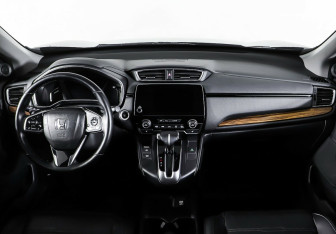 Подержанный автомобиль Honda CR-V 2019 года (12 фото)