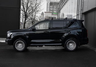 Подержанный автомобиль Tank 500 2023 года (8 фото)