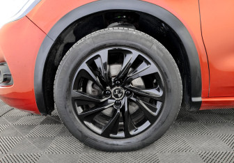 Подержанный автомобиль DS 4 2016 года (18 фото)