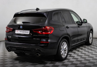 Подержанный автомобиль BMW X3 2019 года (5 фото)