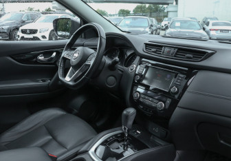 Подержанный автомобиль Nissan Qashqai 2021 года (9 фото)