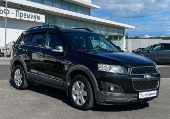 Подержанный автомобиль Chevrolet Captiva 2014 года (3 фото)