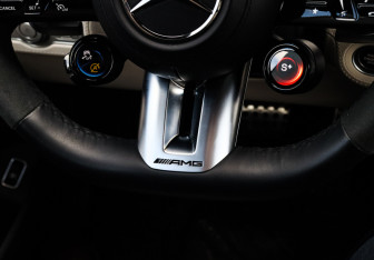 Подержанный автомобиль Mercedes-Benz GLE AMG 2023 года (32 фото)