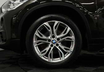 Подержанный автомобиль BMW X1 2018 года (7 фото)