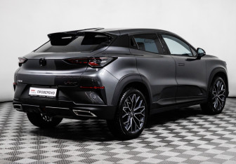 Подержанный автомобиль Changan UNI-T 2023 года (5 фото)