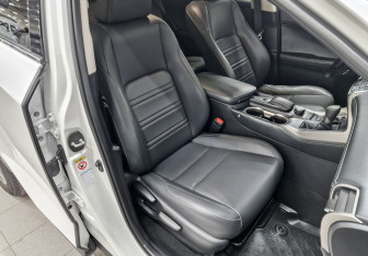 Подержанный автомобиль Lexus NX 2016 года (22 фото)